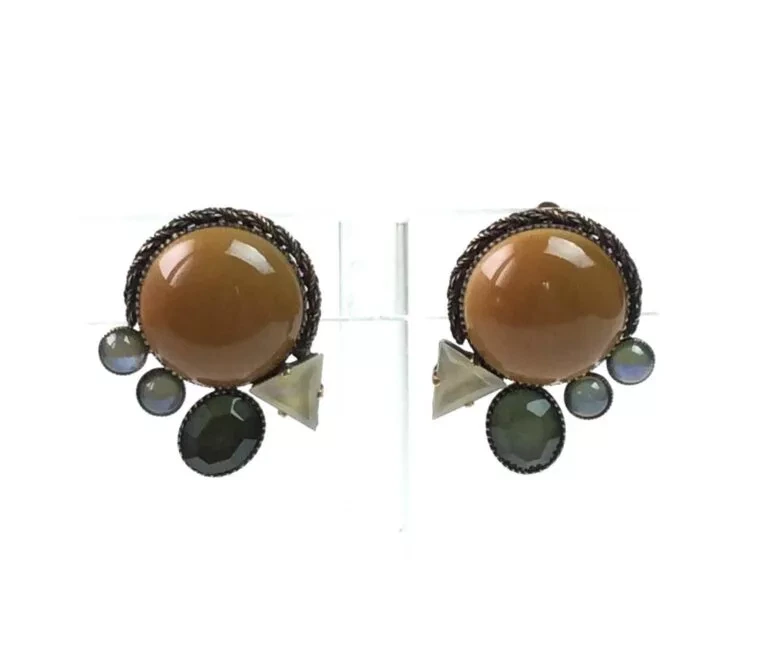 Boucles d’oreilles, composition de multi cabochons en verre émaillé, effet sous bois
